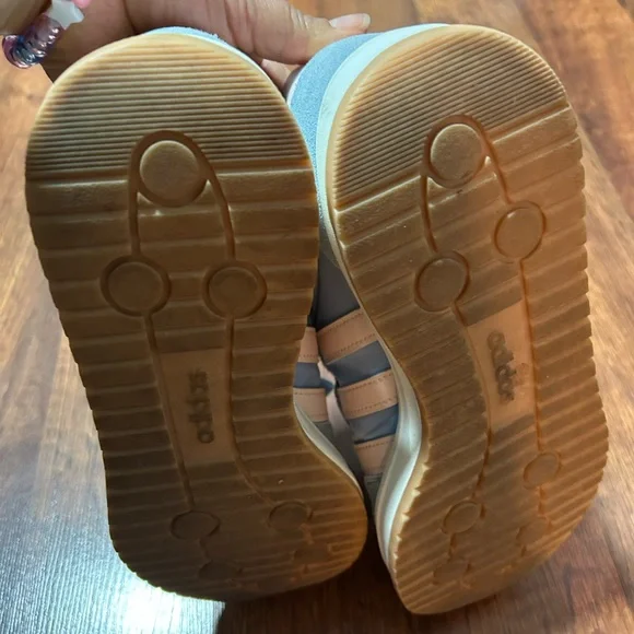 adidas Run 72 Sneaker Women’s Size 5.5 - Picture 8 of 10